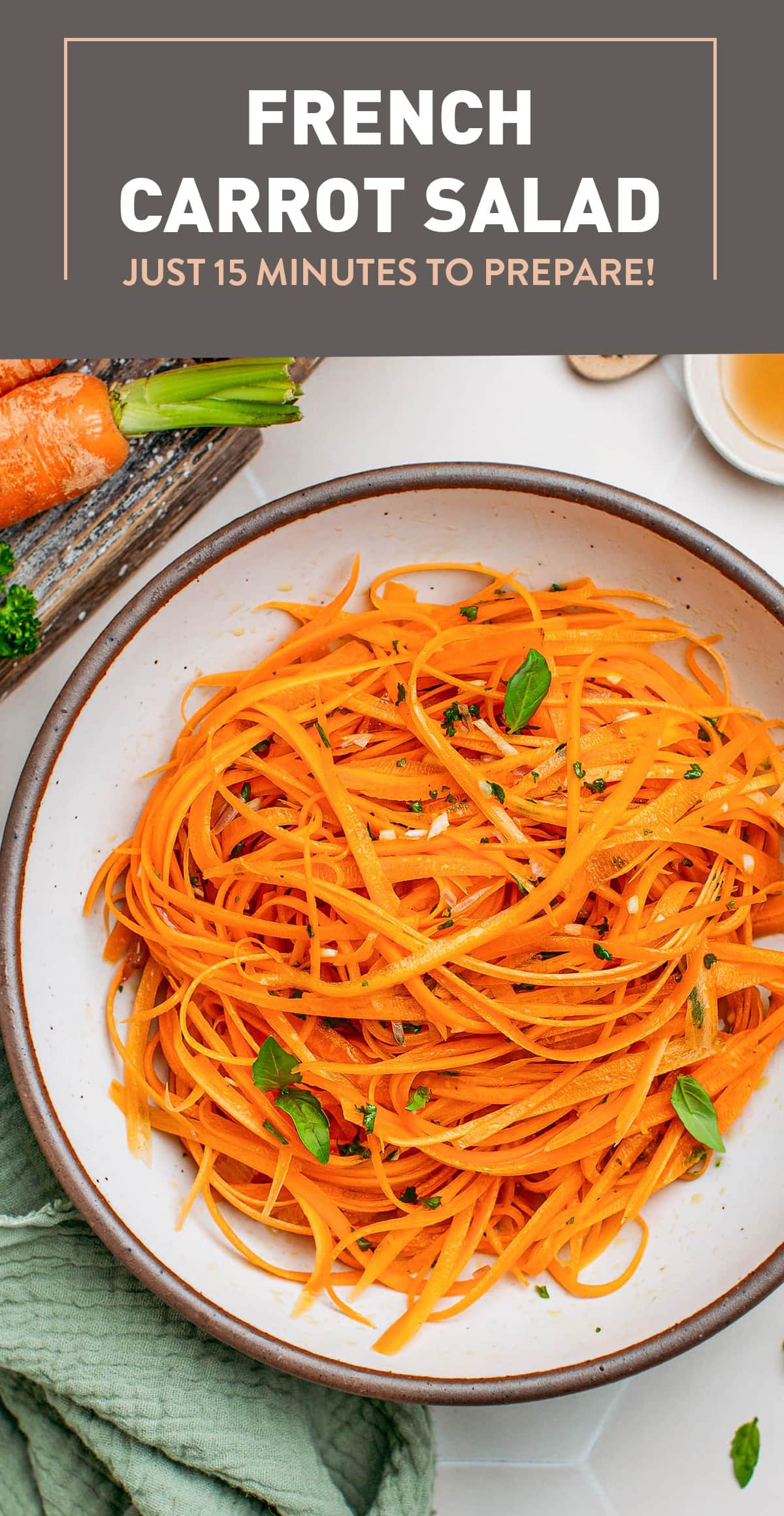 This French-inspired carrot salad is refreshing and healthy, and comes with a bright and tangy lemon dressing! It's a French classic that requires just 10 wholesome ingredients and 15 minutes to prepare! #carrotsalad #salads