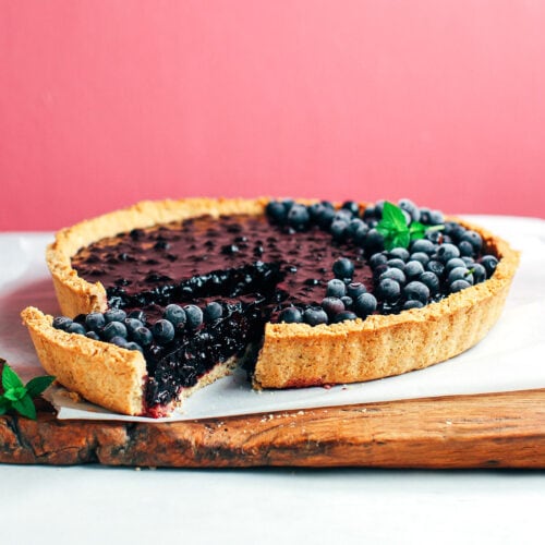 Thick Blueberry Pie (Vegan + Gluten-Free + Refined Sugar-free)