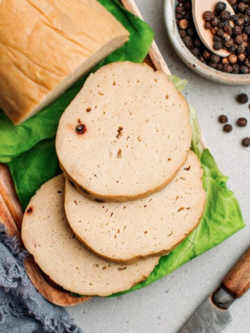 Vegan Bologna (Chả Lụa)