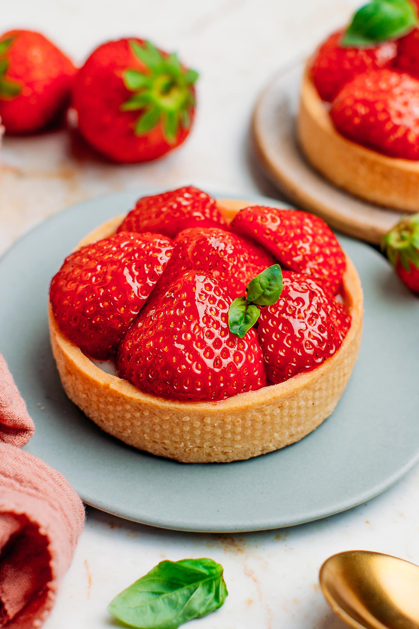 Vegan Strawberry Tart (Or Tartlets!)